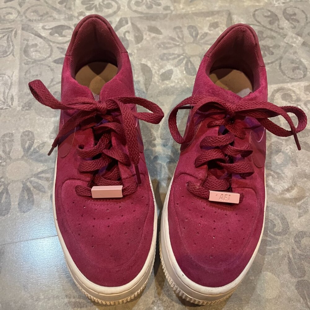 NIKE Air Force 1 Fuchsia pink suede tennis shoes sneakers 7